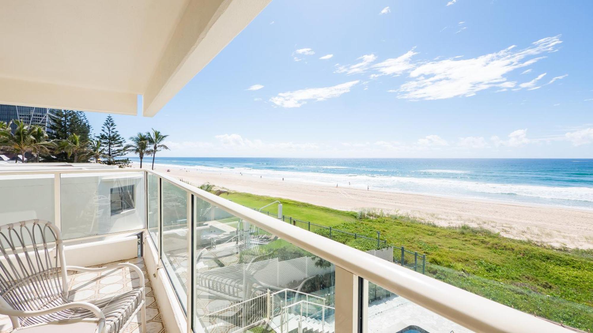 Viscount On The Beach Gold Coast Esterno foto