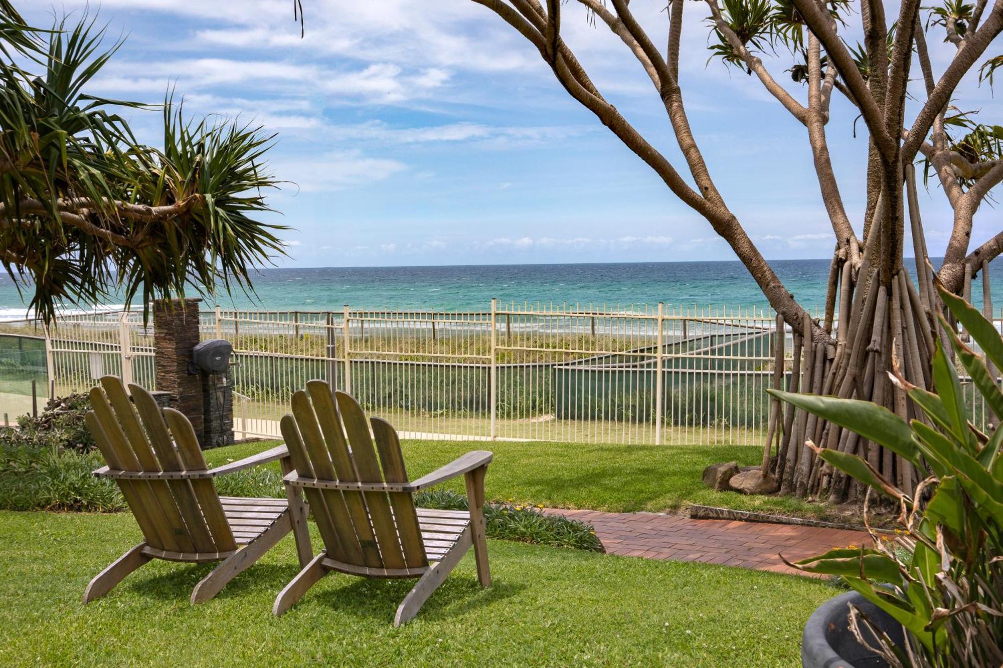 Viscount On The Beach Gold Coast Esterno foto