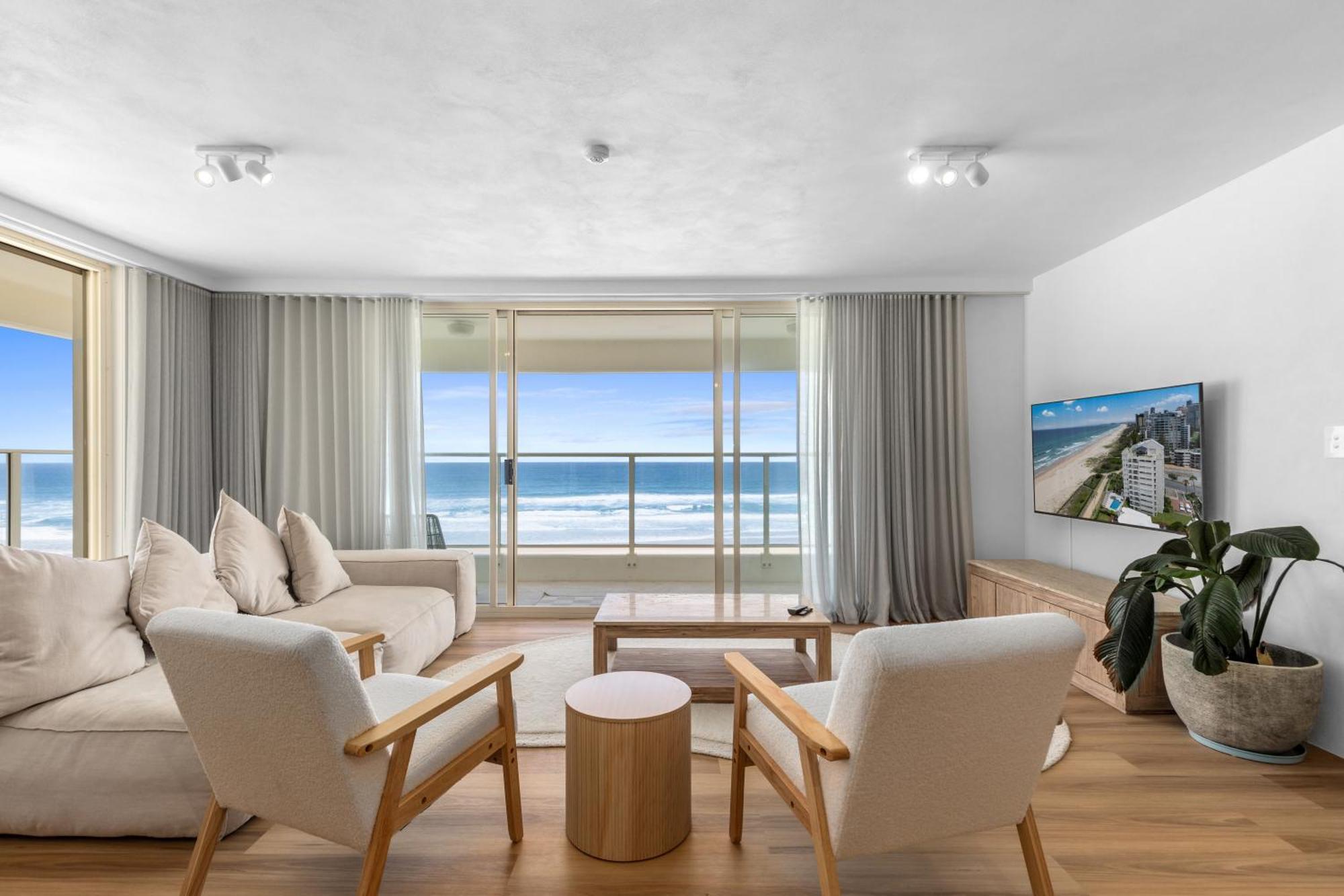 Viscount On The Beach Gold Coast Esterno foto